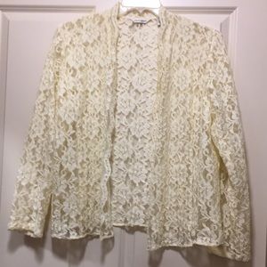 Beautiful women lace blouse, cream Pearl embroidered, size 16